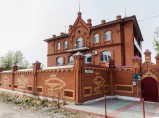 Шикарный кирпичный – 4-х эт. дворец 724 м2 / Хабаровск