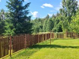 Дом в крайне уютном местечке у хвойного леса под Старым Изборском / Псков